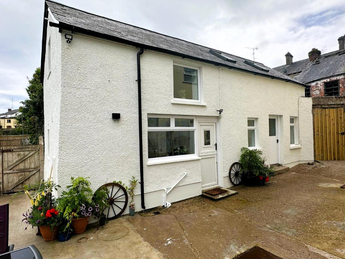 Cushendall Stables Екстер'єр фото